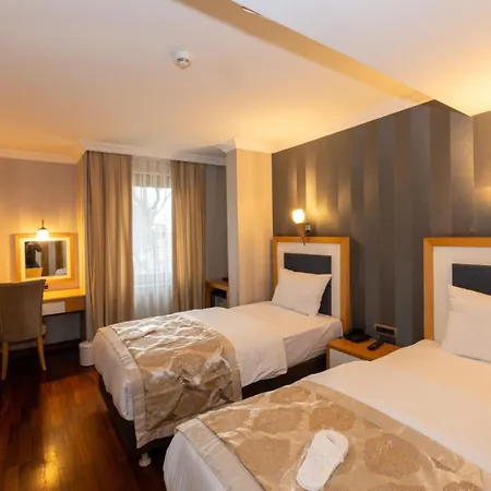 Crestium Prime Square Estambul
