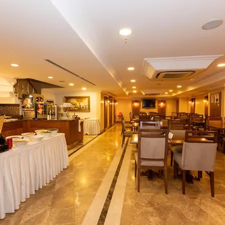 Crestium Prime Square Hotel Estambul