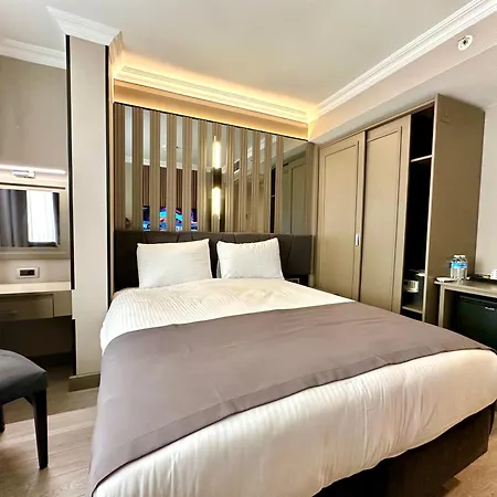 Aven Hotel
